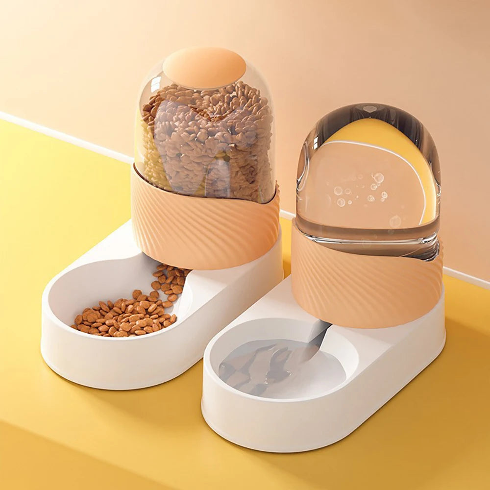 Dispensador de agua y comida para gatos