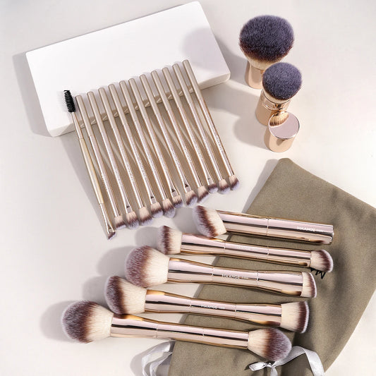 Set brochas de maquillaje